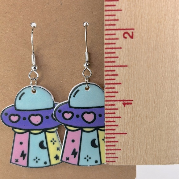Acrylic UFO Girly Earrings Fun & Cute Dangle Earrings - Picture 2 of 2